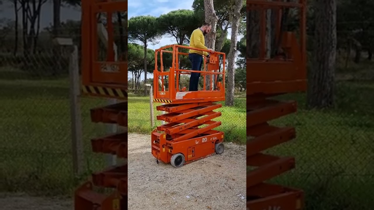 GENIE GS-1932 Working Platform / Elevator