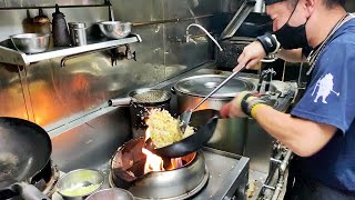 BEST FRIED RICE in Tokyo - Japanese Street Food