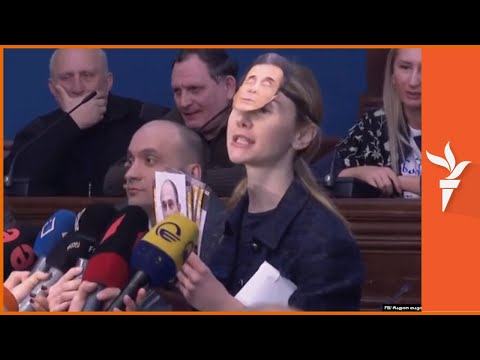 ირაკლი შოთაძეს \"ივანიშვილის მონა\" უწოდეს ოპოზიციონერმა დეპუტატებმა