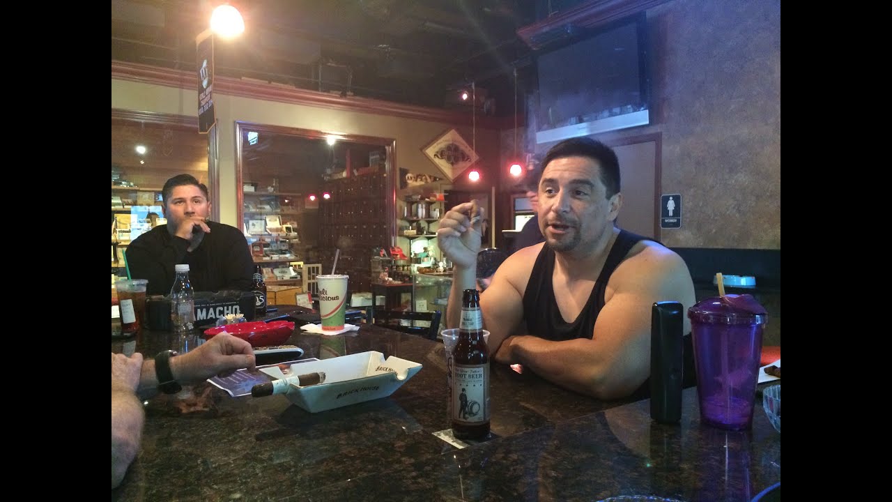 Craft beer and cigars at Cigar Mas Fino