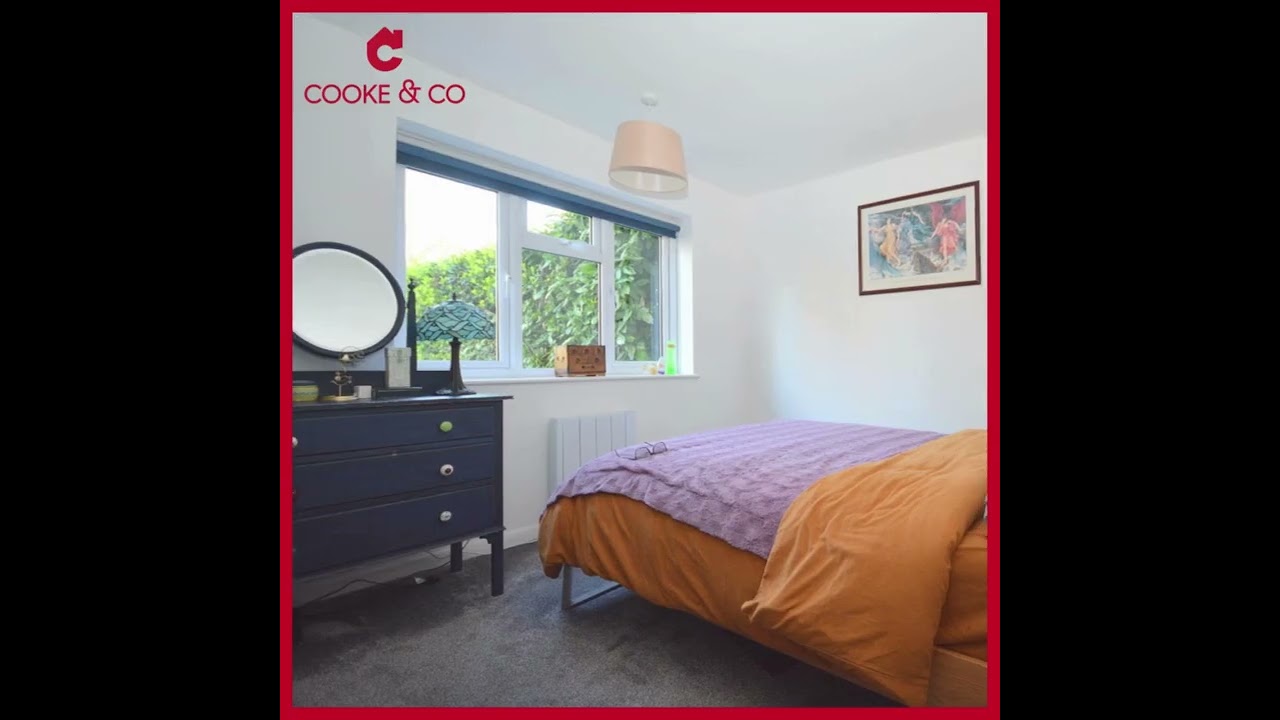 🌊🏠 Margate Home of the Week: A Stunning 2-Bedroom Apartment in Cliftonville Avenues!