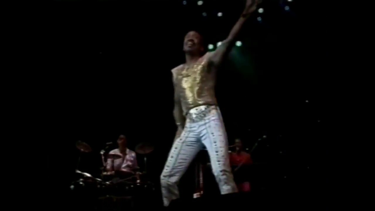 洋楽 EARTH AND FIRE LIVE IN IJMUIDEN Earth and Fire Live 1972 IJmuiden - YouTube