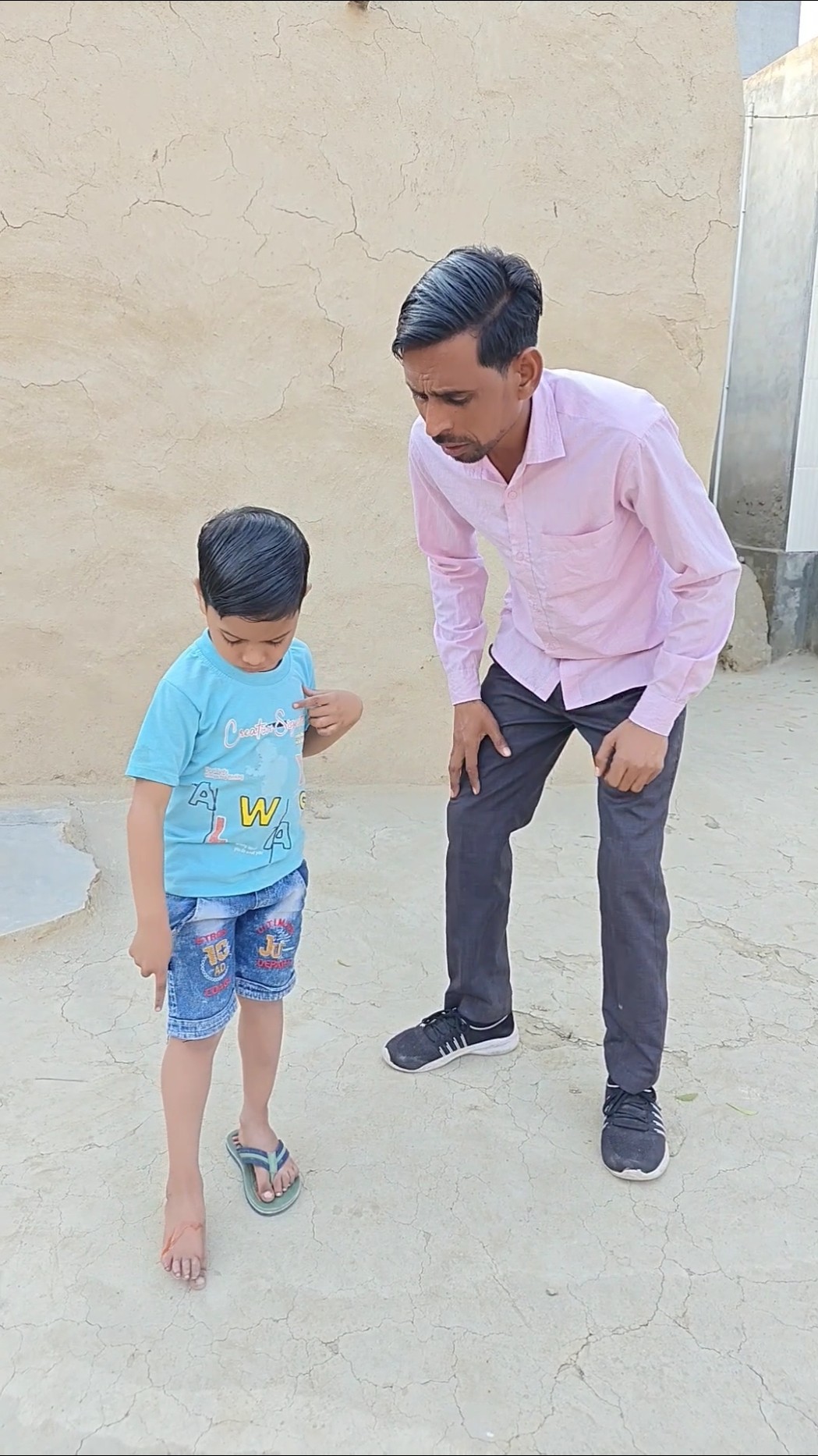 Mere pair mein chot lag Gai ??#shorts