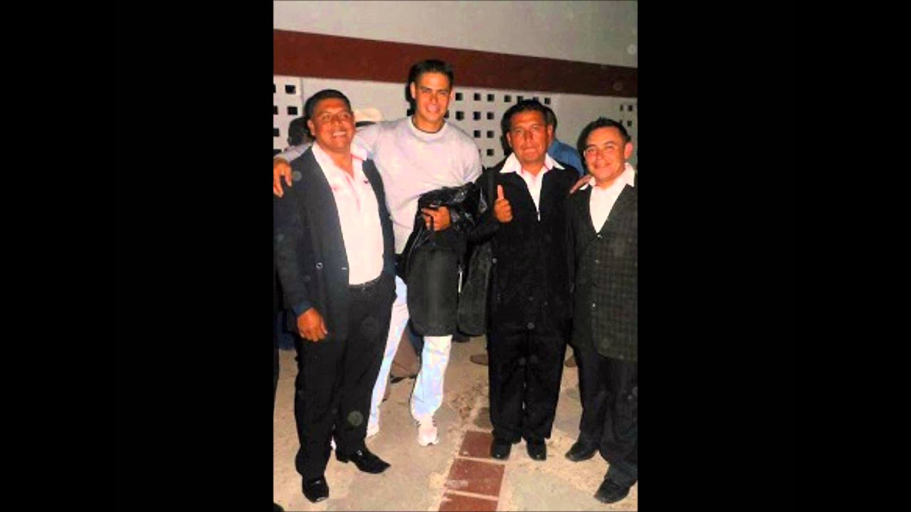 LOS APASIONANTES DEL MERENGUE NO SOY TU PAYASO