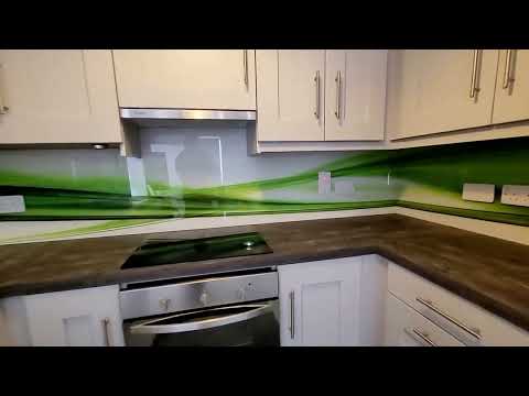 Look at this! 😍Heat Resistant Printed Glass Splashbacks!
