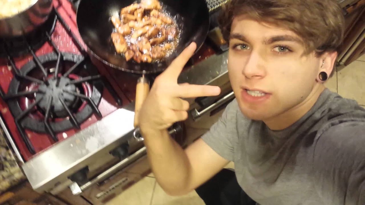 COOKING ASIAN FOOD!! - YouTube