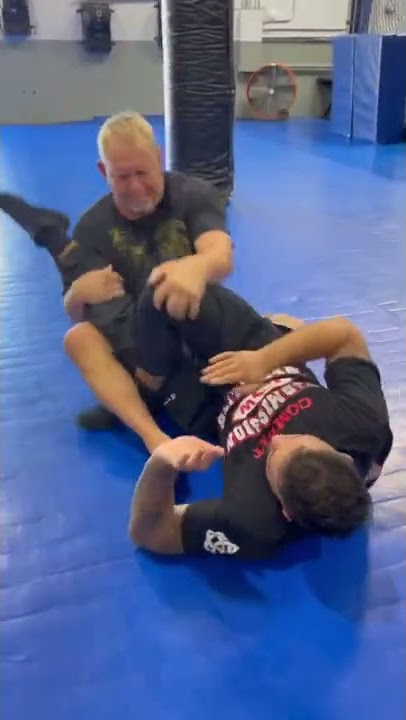 CSW Figure Four Leg Lock