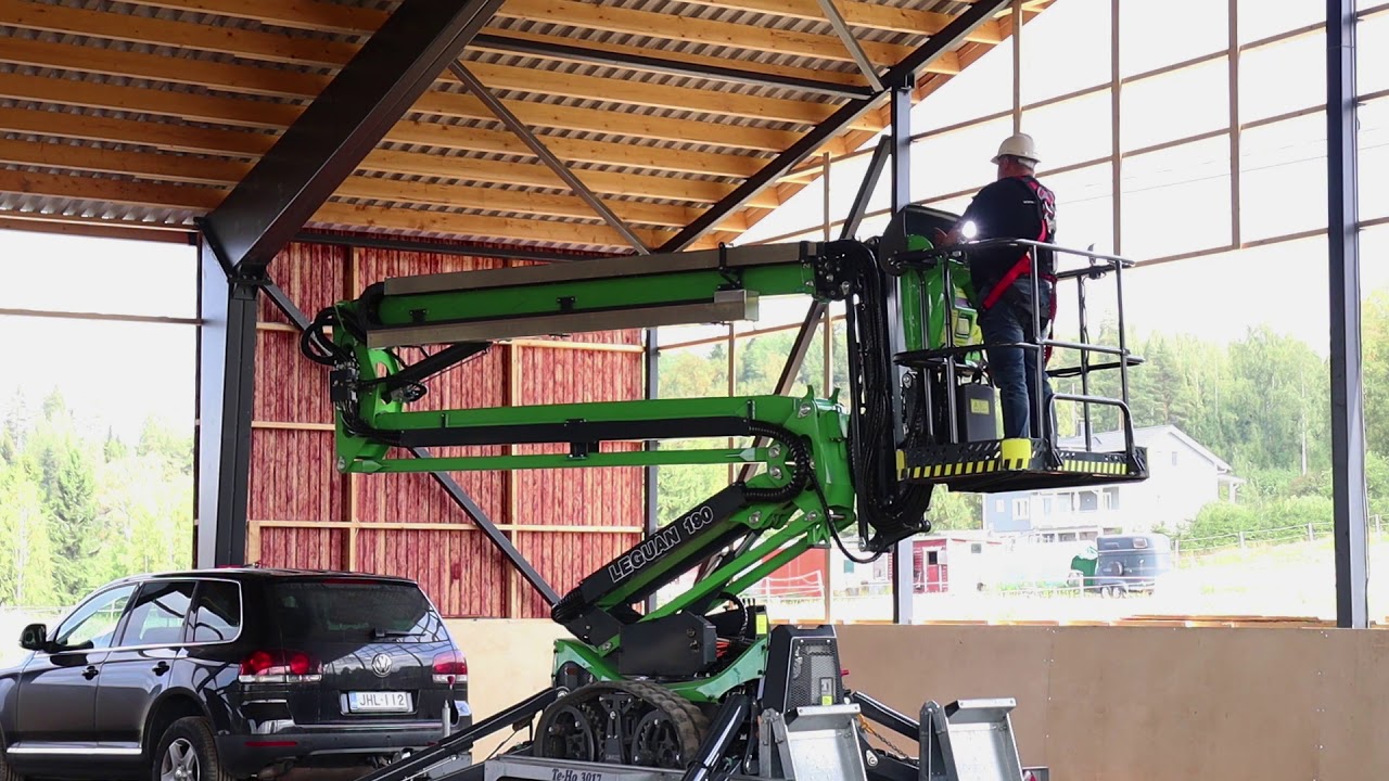 Leguan 190 spider lift used directly from a trailer