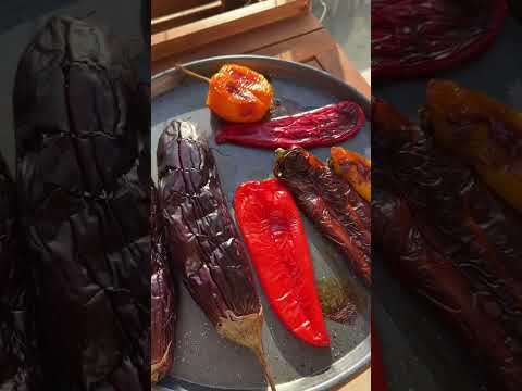 САЛАТ С ПЕЧЕНЫМИ ОВОЩАМИ И КУРОЧКОЙ