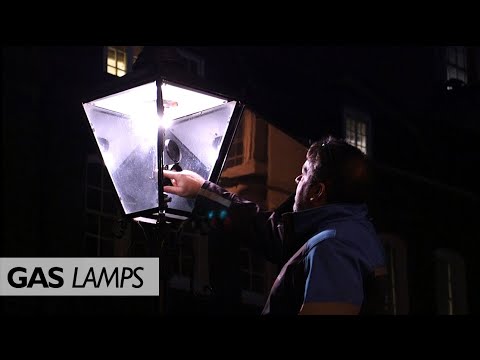 London's Last Gas Lamps
