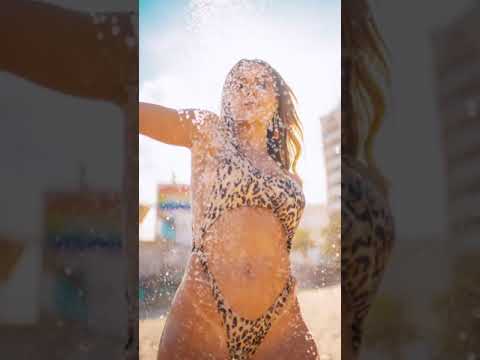 Fernanda Lacerda 🇧🇷 Bikini video wet!!! butt 😜 ok