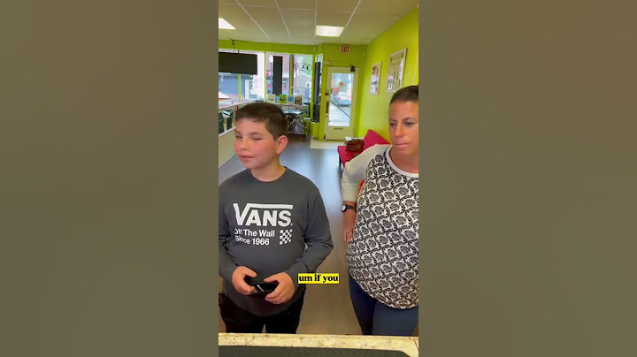 This little man STOLE my heart ❤️I gave him free phones 🫡 #shorts #apple #iphone #samsung #ios #fyp