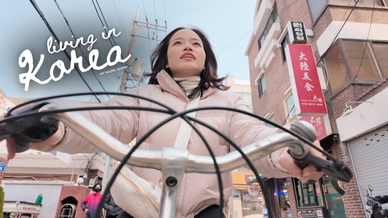 Living in Korea | cherry blossoms, biking in hongdae, life at home, wholesale clothing shops
