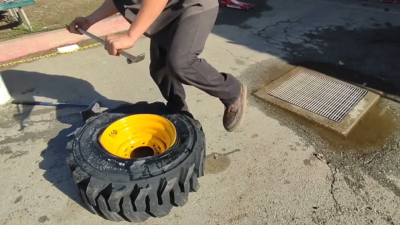 Skid Steer 12-16.5 Titan Tire Mount 