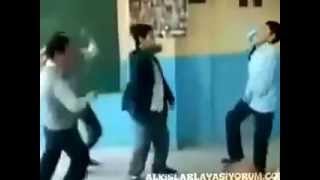 İlkokul Komik Dans Get Busy Içerir Alkislarlayasiyorum