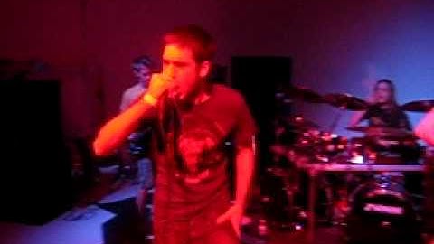 Into The Moat - Instrumental Beginning of Epmty Shell