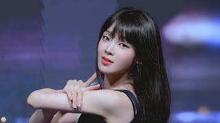 (8K) 251001 오마이걸 승희 (Seunghee) 공주대 예산캠 Full Ver. &quot;던던댄스, 돌핀, 비밀정원, Dirty Laundry, 살짝 설렜어&quot; 세로 직캠
