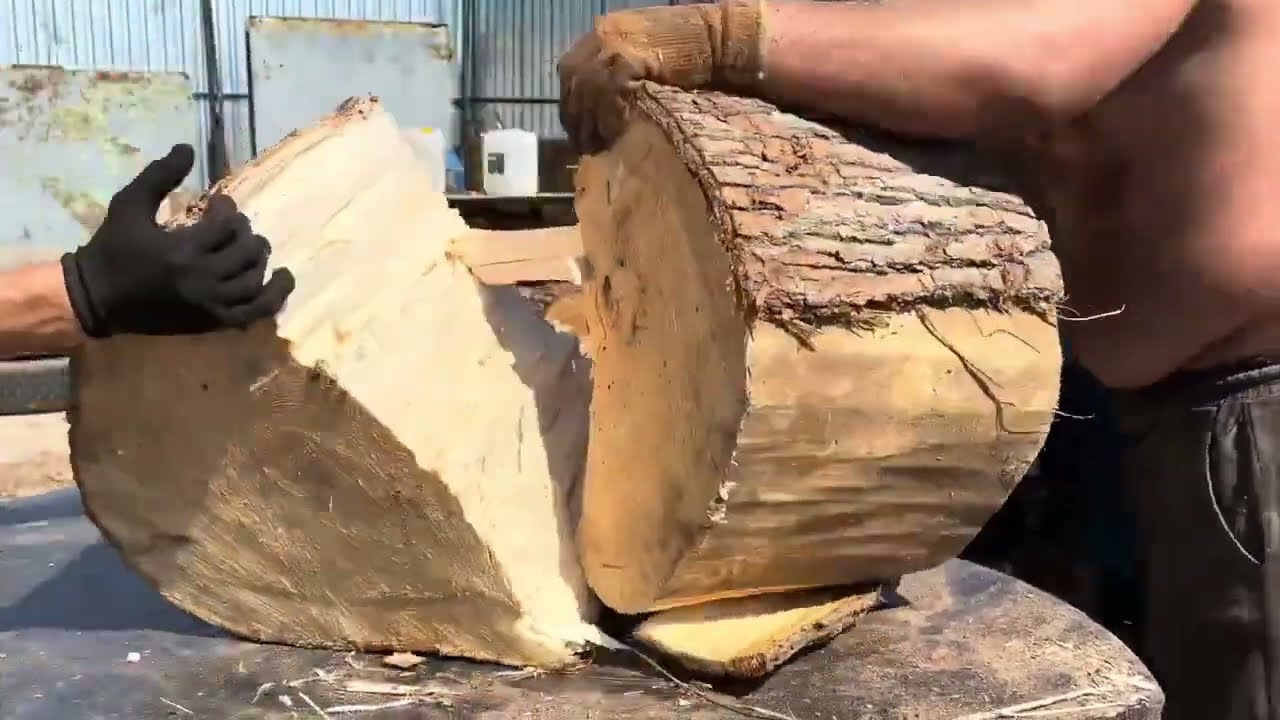 Extreme Wood Splitting – No Room for Mistakes - YouTube