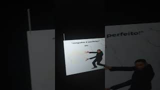 outro vídeo para Espinossauro estudio