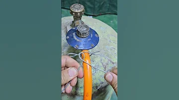 هذه حيله علمني اياها سباك ماهر 