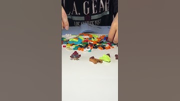 Disney Duo Side Kicks Finding Nemo, Squirt and Nemo