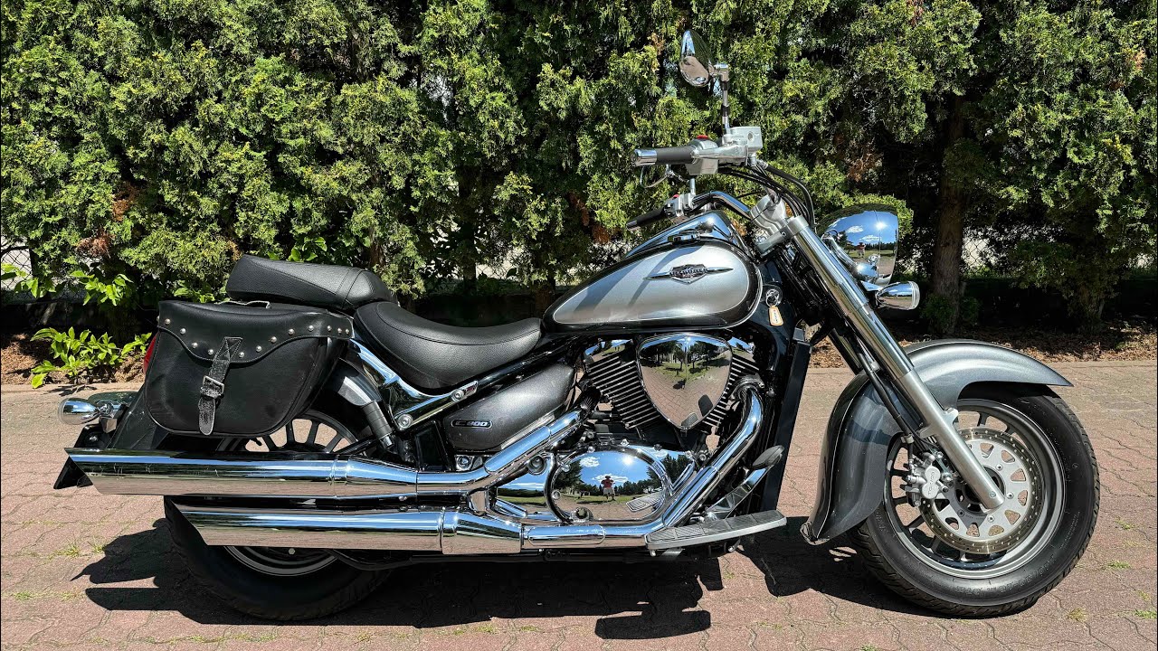 Suzuki C 800
