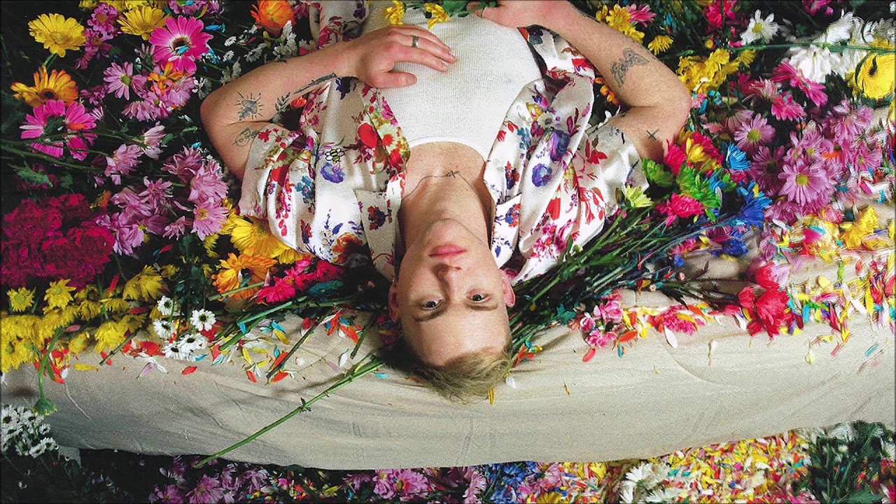 在 YouTube 上觀看「Trevor Daniel - Things We Do For Love (Official Audio)」 在 YouTube 上觀看「Trevor Daniel - Things We Do For Love (Official Audio)」