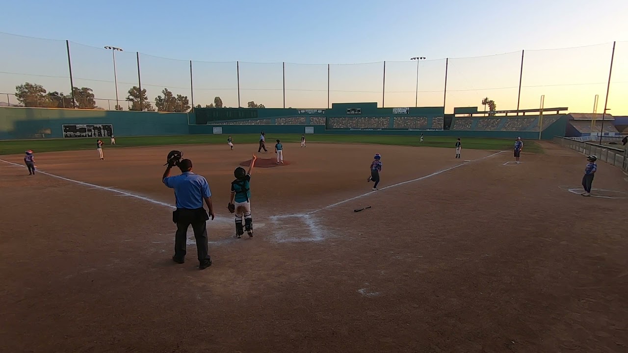 SoCal Aces 9u vs Samurai Baseball 10 u. USSSA Toys for tots drive