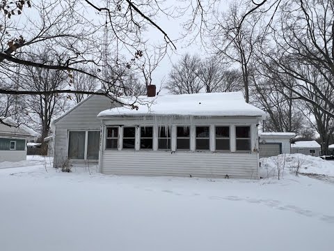422 Paw Paw Avenue, Watervliet, MI home video tour