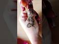 very simple mehndi design 🥰#sorts #heena #hennadesigns #mehndidesign #trending #mehndi