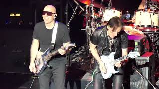 Joe Satriani/Steve Vai – “Enter Sandman” – Live - Warner Theatre 04/11/2024