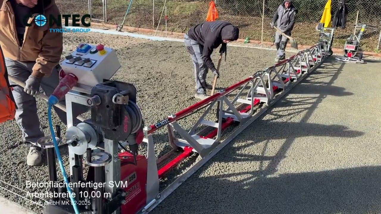 Betonflächenfertiger SVM Einbau von Drainbeton 2025
