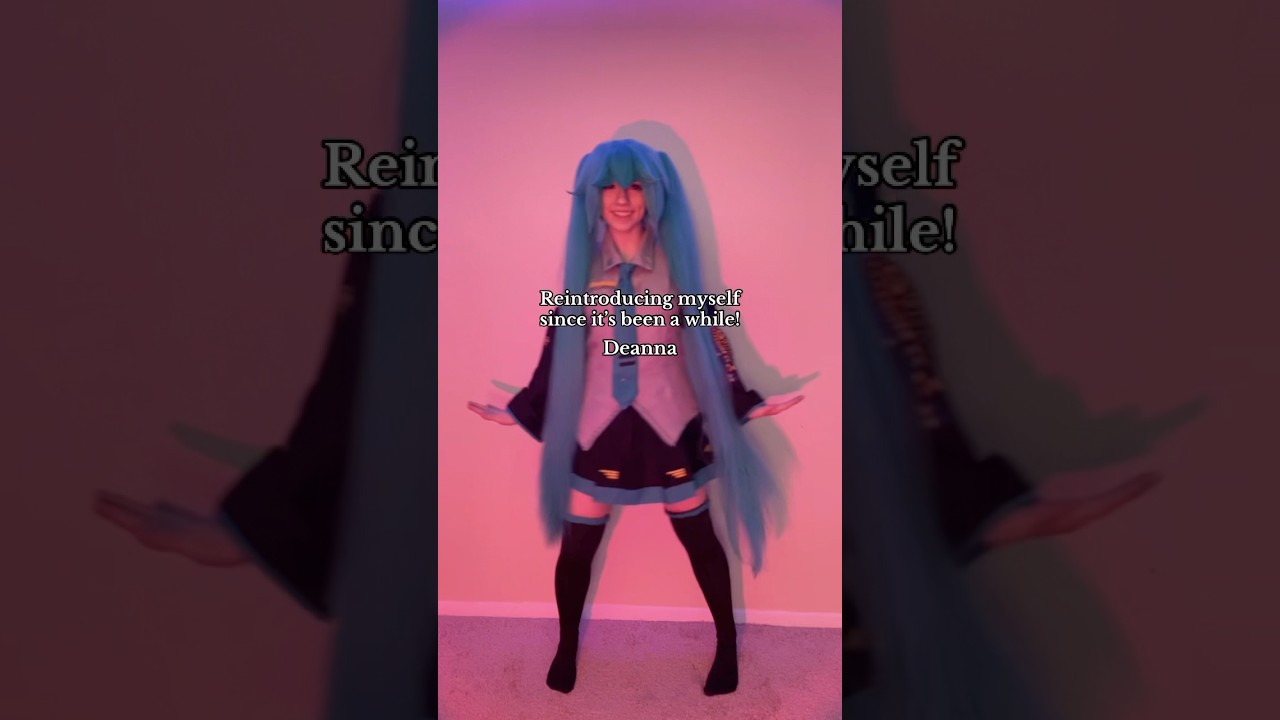 New year new me ig LOL + I haven’t done this in a few years! #miku #mikucosplay #vocaloid #cosplay