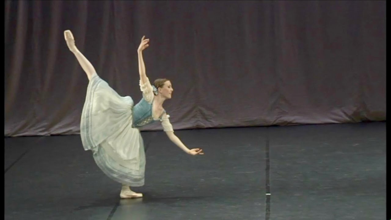 Nora Elise Augustinius