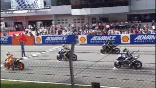 Starting Sound of MotoGP 2013 Sepang (HD Sound)