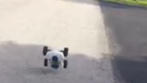 [Slo-Mo ROLLING BACKFLIPS]  Bashing the Kraton