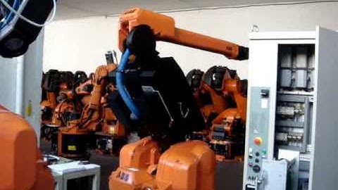 used ABB IRB5400 paint robot S4P+ controller - used ABB paint robots @ www.eurobots.net
