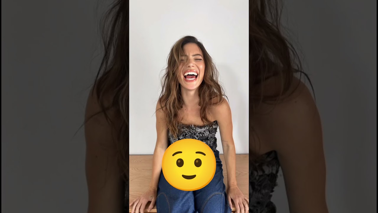 😊 Smile! STEFI ROITMAN 🌟