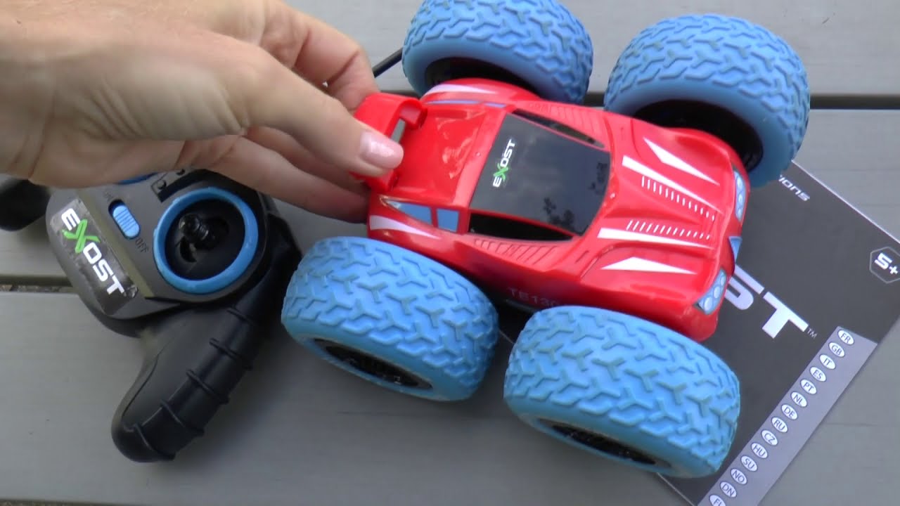 Car Toy race and jump - Cars Toys videos for kids