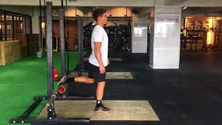 Single leg Bulgarian Split squat on squat rack