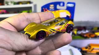 Hotwheels sinistra car review  1st edition