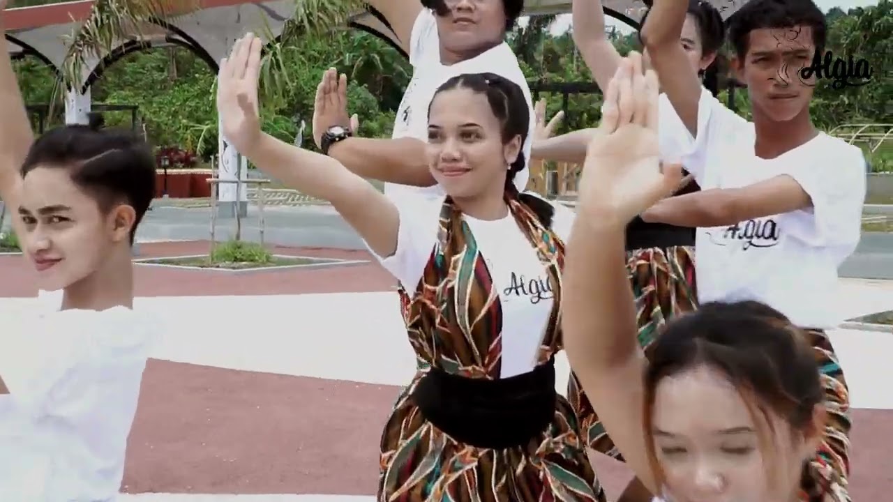 Jaipong Kreasi MOJANG PRIANGAN  Sanggar Algia