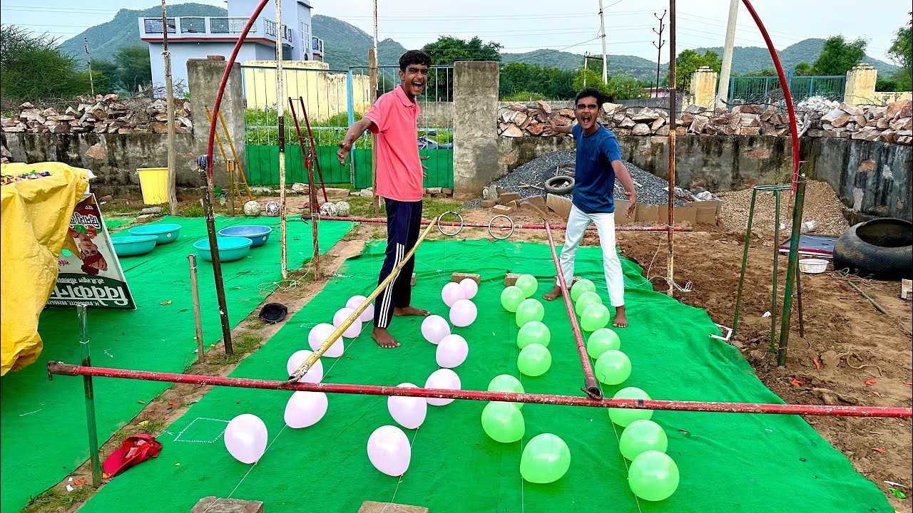 Two players racing under pressure !Energy, chaos,and close calls.-who ...