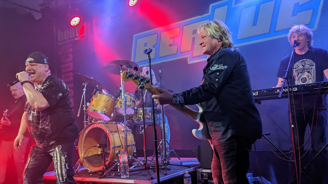 Glaube an dich Berluc   und das Publikum in Lichtentanne