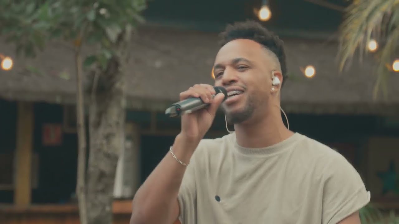Watch Daniel Gratto - Limite / A lua e Eu on YouTube Watch Daniel Gratto - Limite / A lua e Eu on YouTube