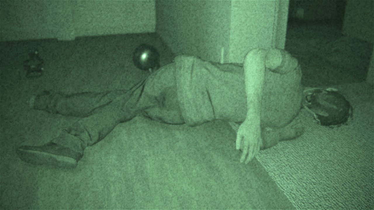 Peter Griffin pose in Phasmophobia