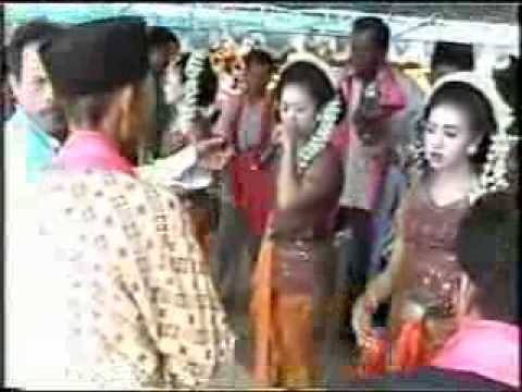 MADYO LARAS   BECAK PATI   WAYAH SORE