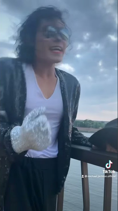 Somebody's Watching Me 😇 #shorts #moonwalk #michaeljackton #mj #michaeljackson #watchingme
