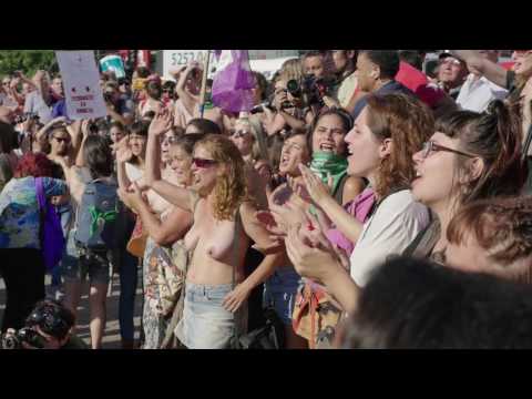 Tetazo en el Obelisco