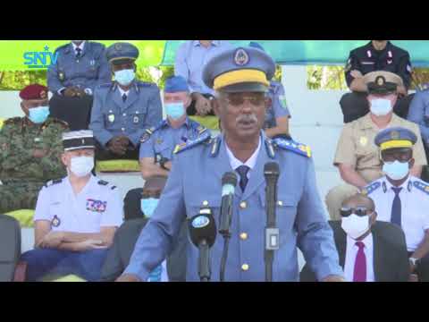 Taliyaha ciidanka Booliiska oo dalka Jabuuti tababar ugu soo xiray qaar kamid ah ciidanka Booliiska.